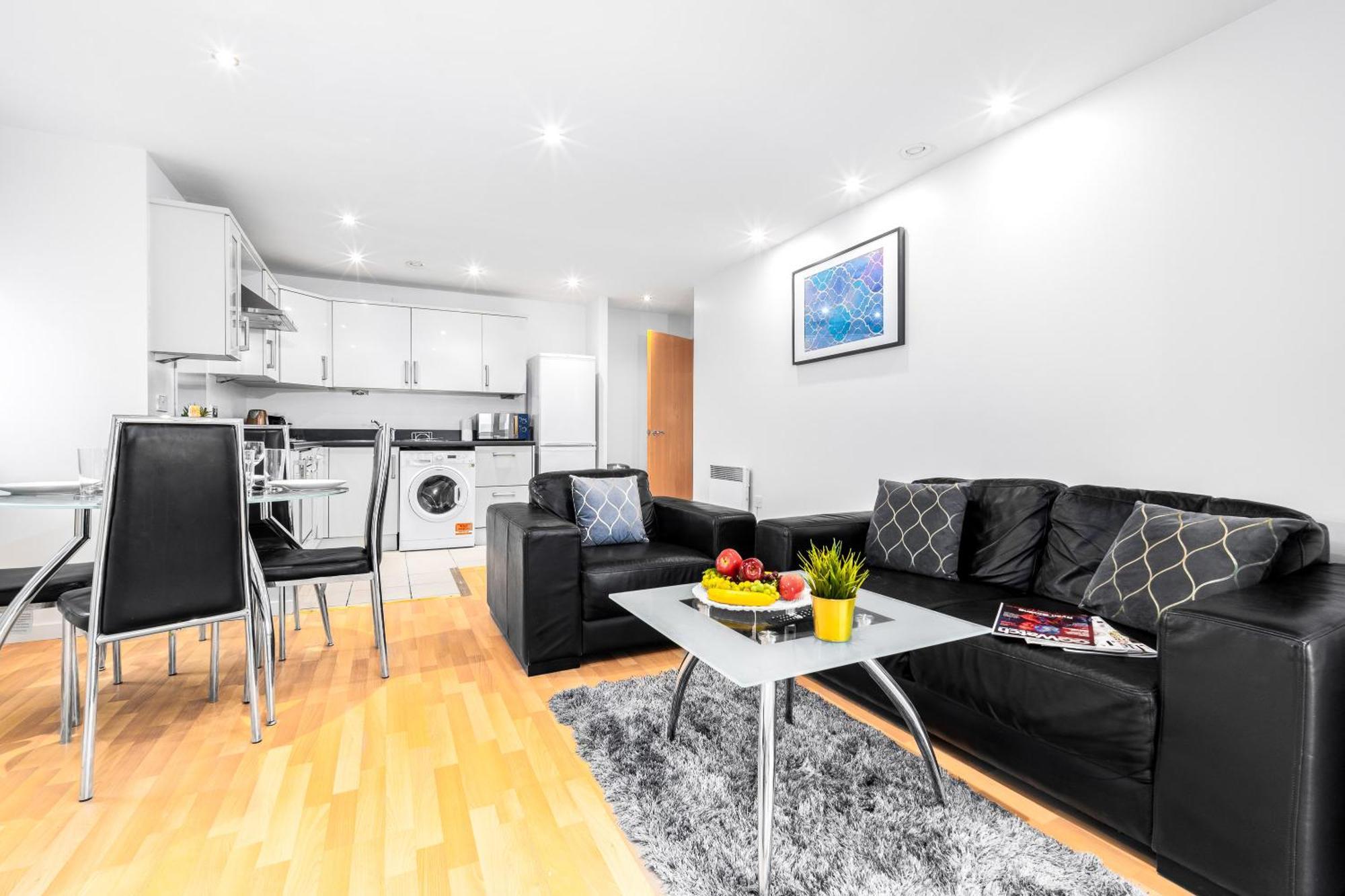 City Centre Apartment - 2 Bedroom - Secure Parking - Top Rated - 201M Birmingham Eksteriør bilde
